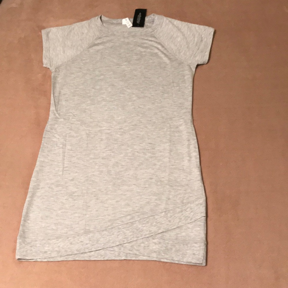 NWT ideology Life on the Go short sleeve tunic or dress with pockets. Size XS.